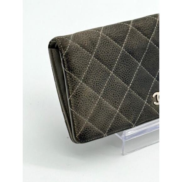 Chanel Caviar Quilted CC logo Bi-Fold Wallet Gray*EUC*Care Cards*Exterior Pocket - Picture 5 of 16